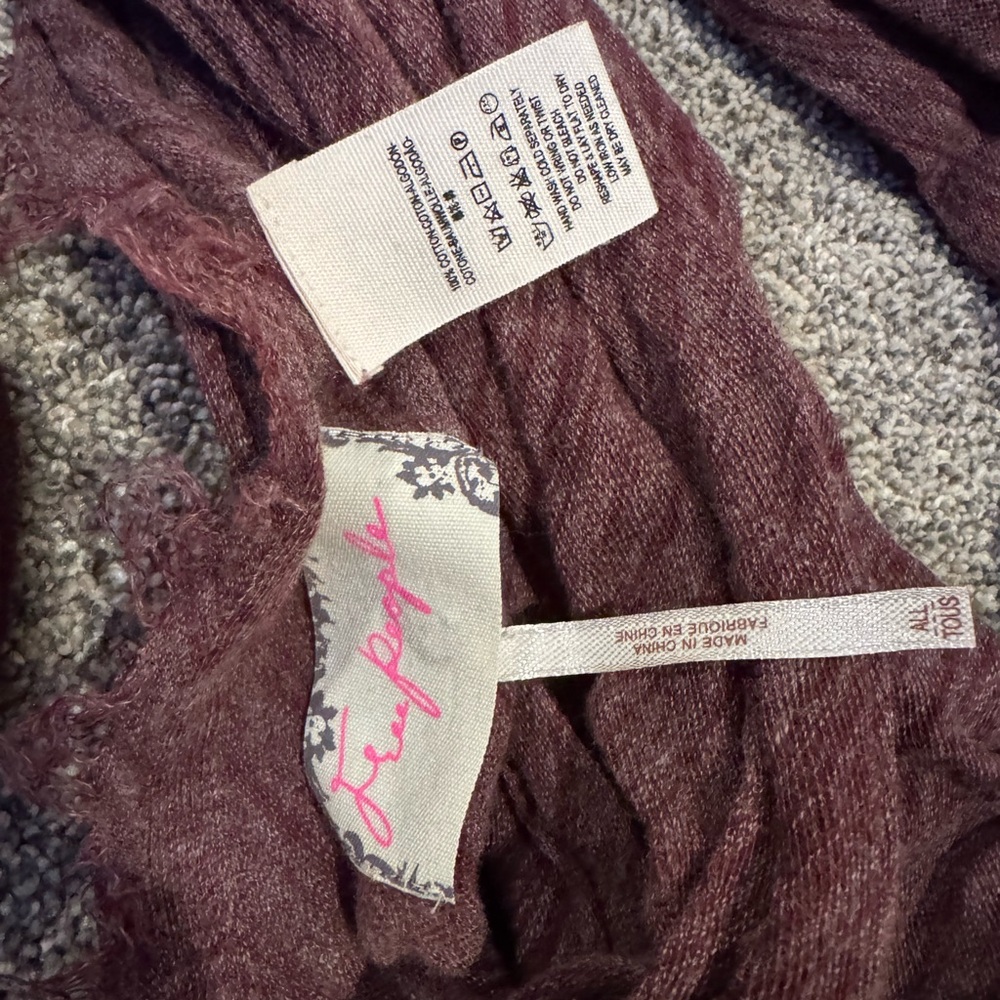 Free People Mauve Knit scarf